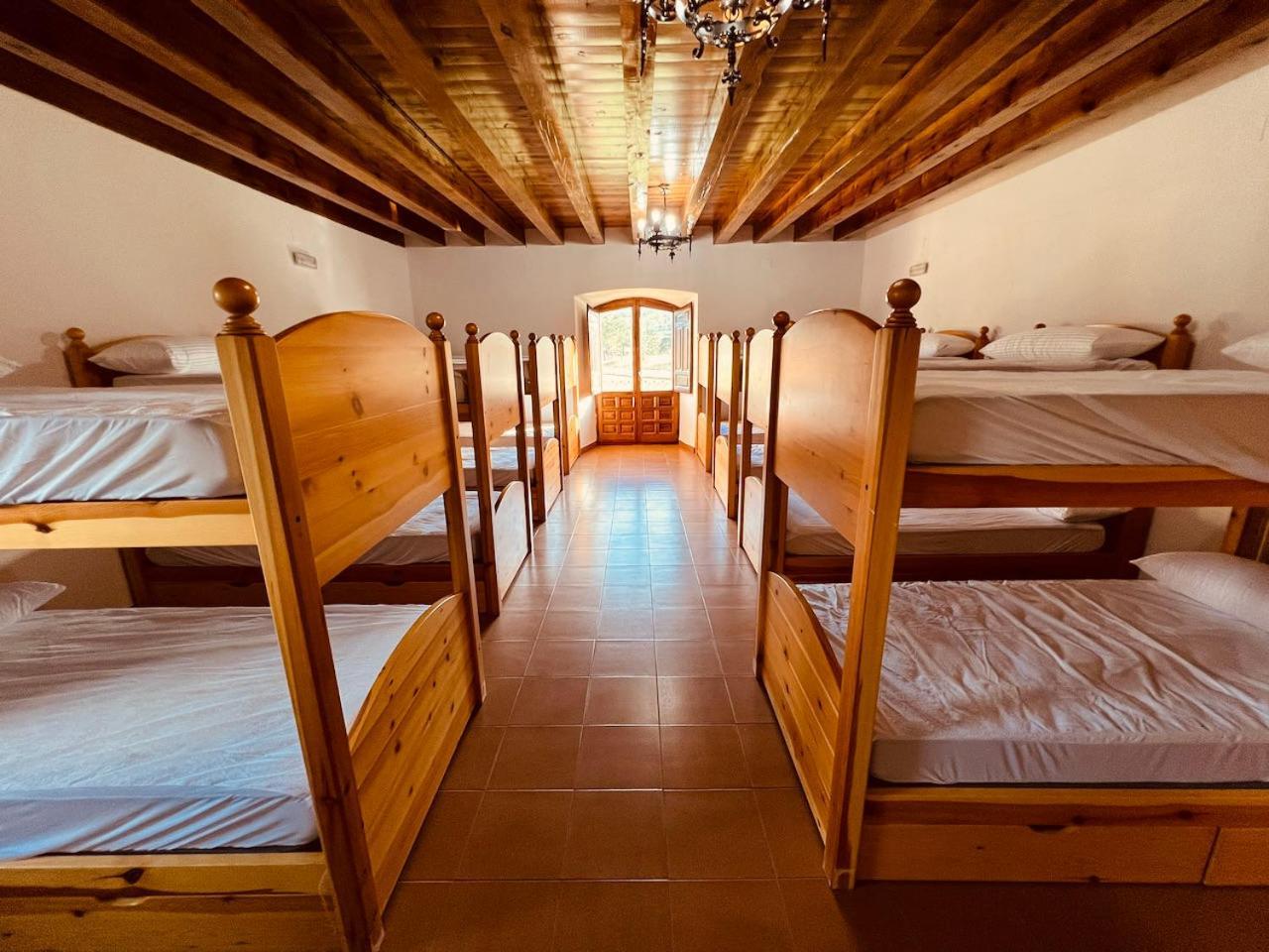 Albergue Pinares - La Casona De Revenga Regumiel de la Sierra Exteriör bild