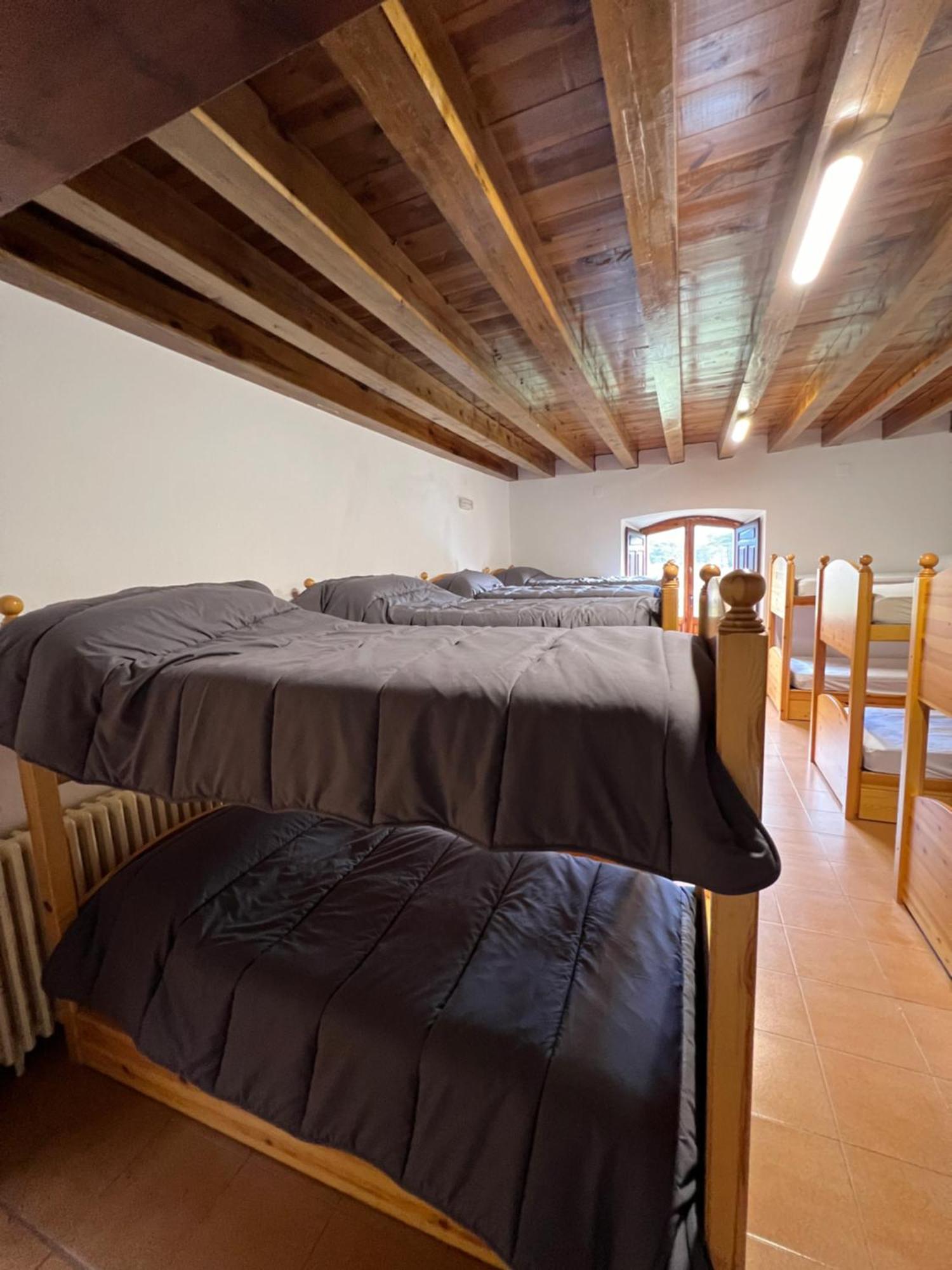 Albergue Pinares - La Casona De Revenga Regumiel de la Sierra Exteriör bild