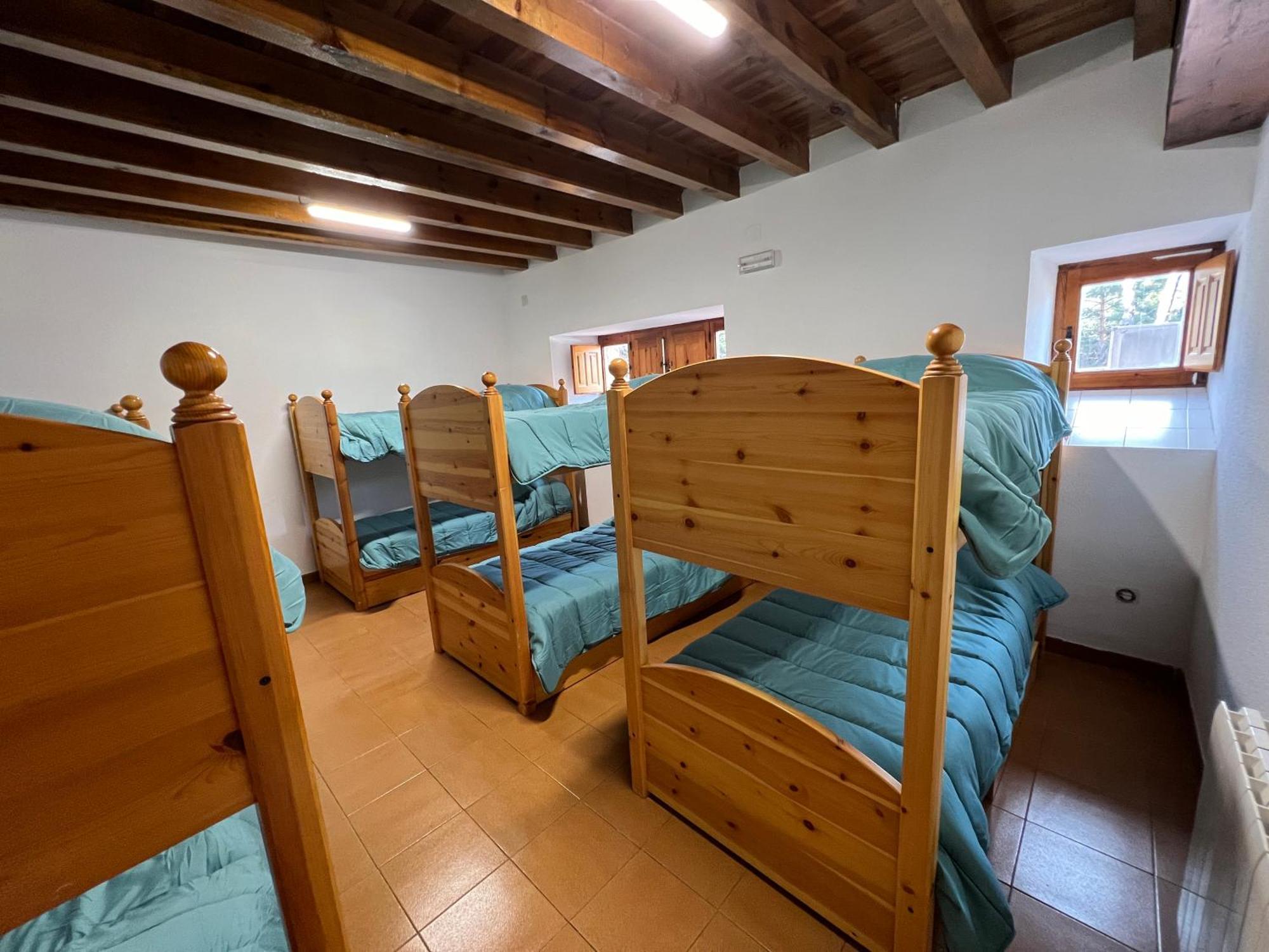 Albergue Pinares - La Casona De Revenga Regumiel de la Sierra Exteriör bild